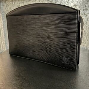 Louis Vuitton Epi Noir Clutch Large
